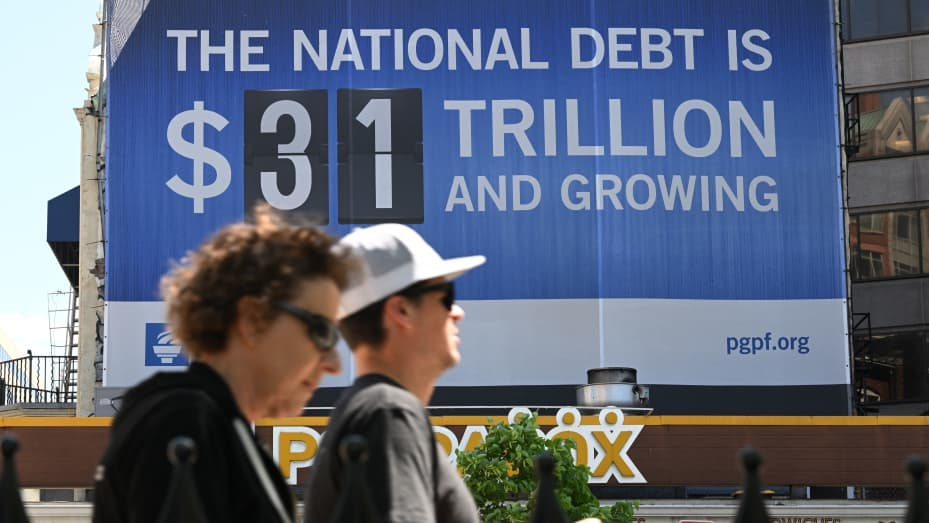 Read more about the article Debt ceiling talk boosts markets